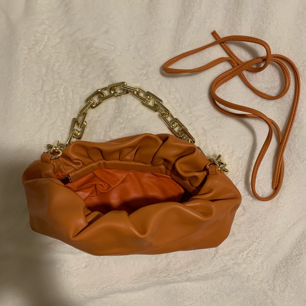 Nice bag - Picture 2 of 2